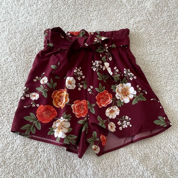 Miss Moly Floral belted shorts - Burgundy - XS - Picture 3 of 5